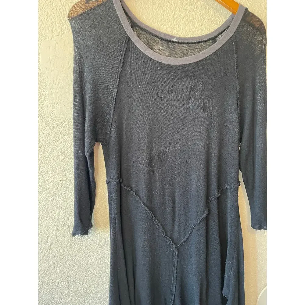 Free People Black Knit Handkerchief Hem Crew Neck 3/4 Sleeve Tee Size XS